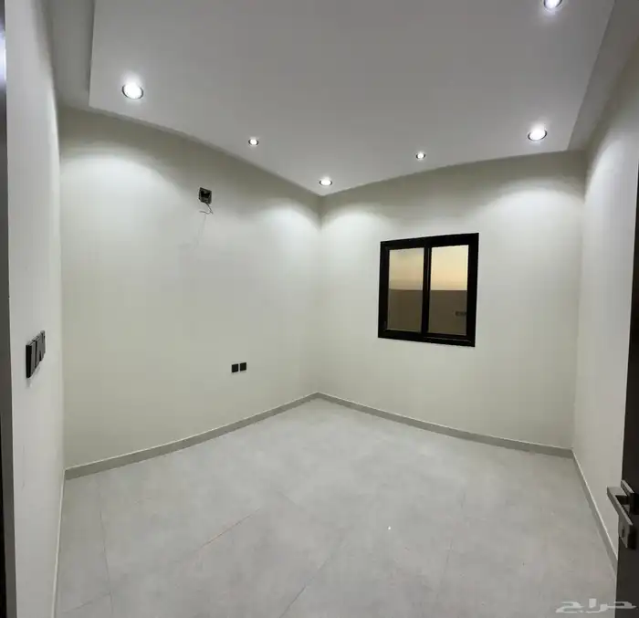 فيلا درج داخلي وشقه 250 م للبيع 31