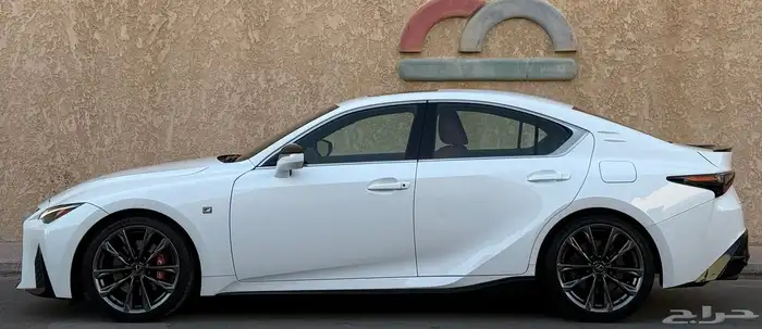لكزس is 2022 350 Fsport 9