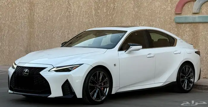 لكزس is 2022 350 Fsport 2
