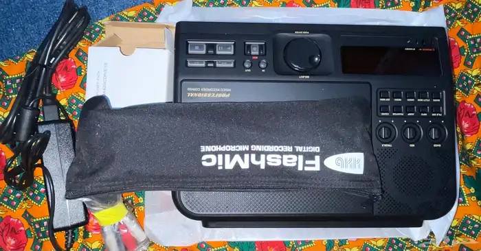 موكسر Marantz 4