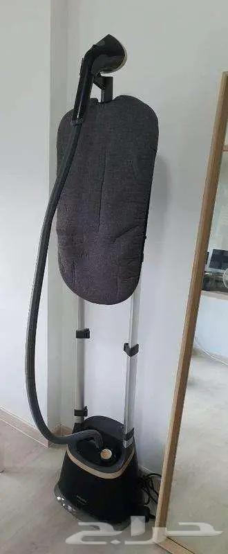 Philips Stand Steamer with Tilting StyleBoard 3000 Series 1