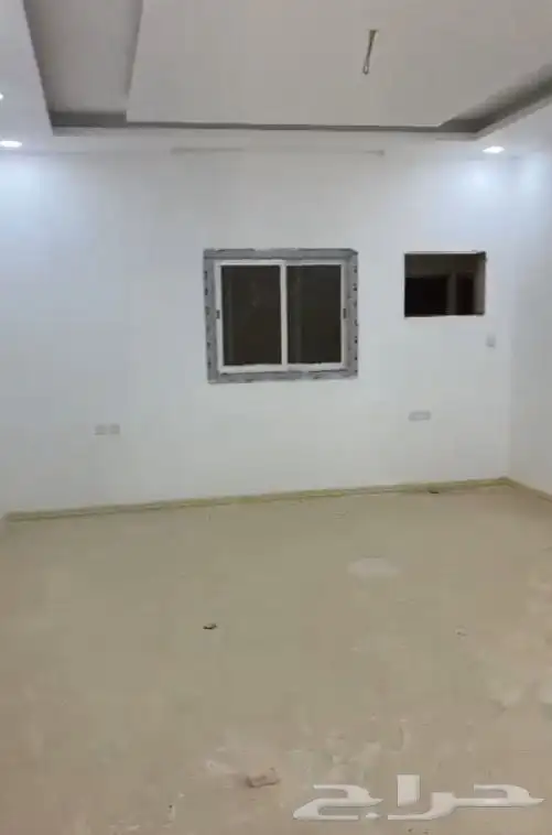 شقة دور كامل مدخل خاص بحي الفيصلية 1
