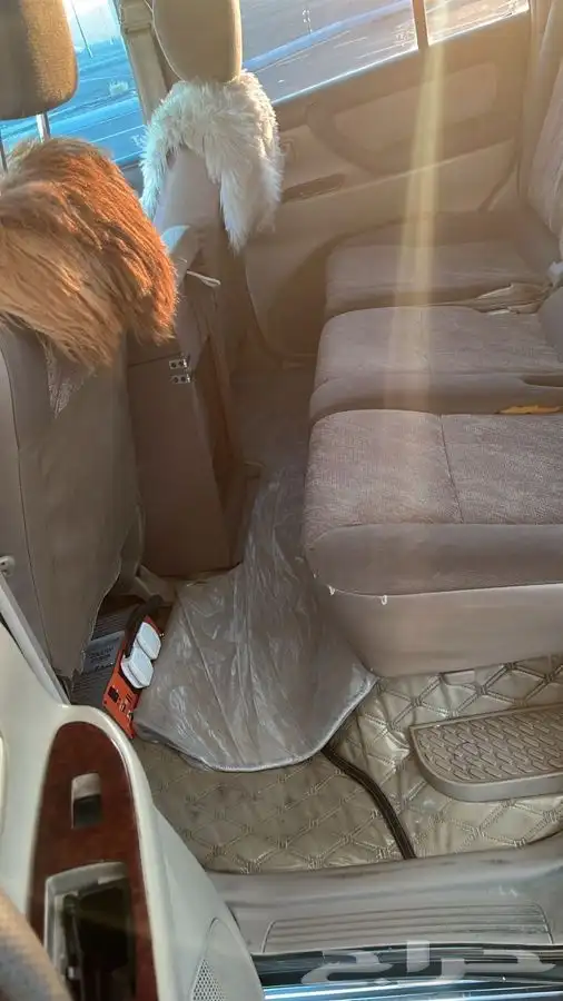 لاندكروزر جي اكس ار 9