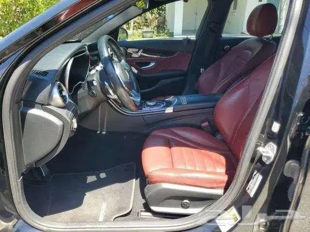 للبيع مرسيدس C موديل 2021 Mercedes-Benz C-Class Sedan 9