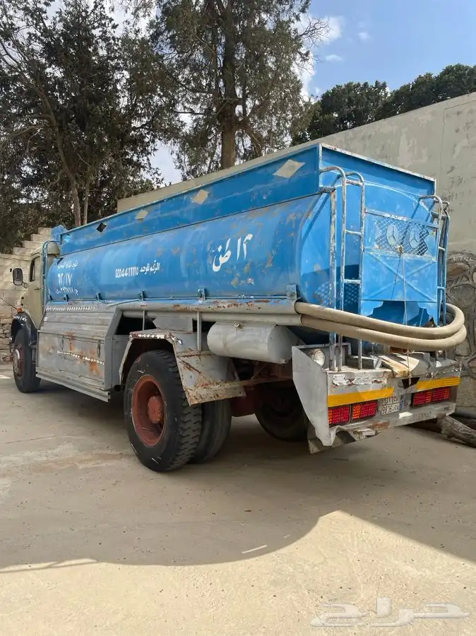 عايدي بوز 1