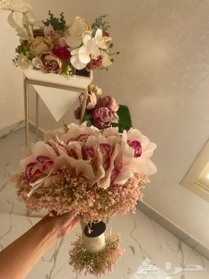 دولاب شبكه مع المسكه 2