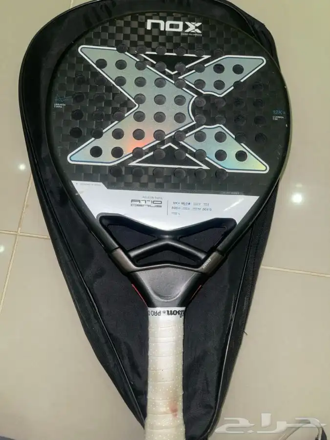 مضرب بادل nox 4