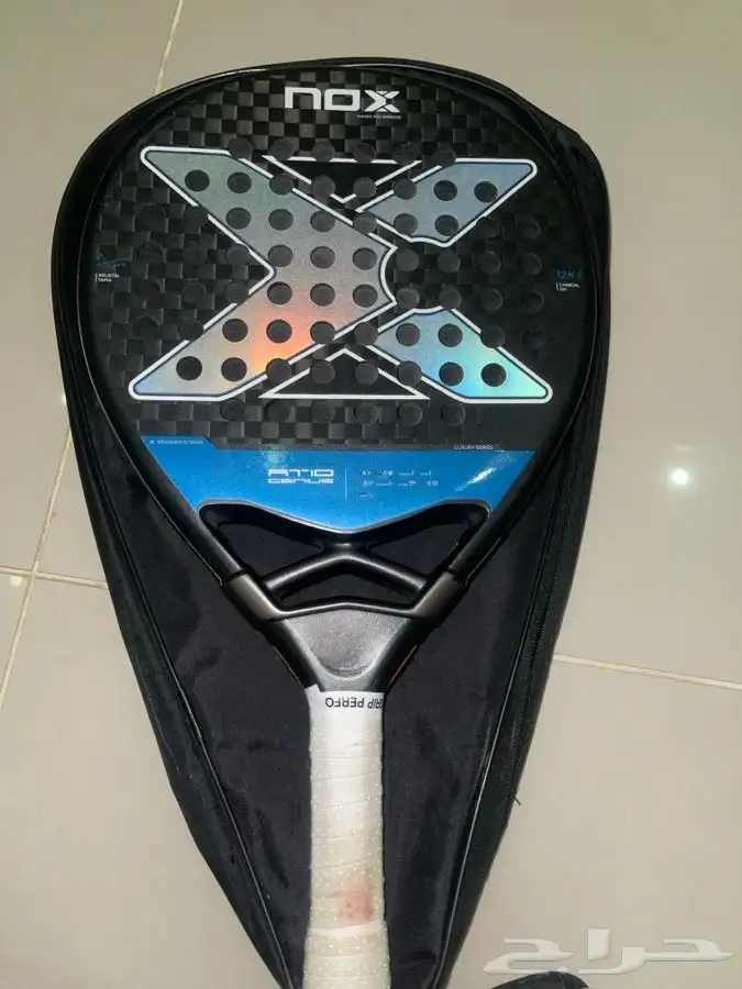 مضرب بادل nox 0
