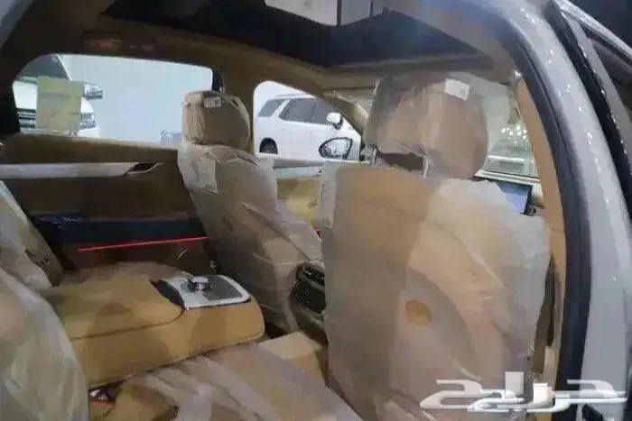 جينيسس G80 بريستيج بانوراما جلد اربعة سلندر موديل 2025 15