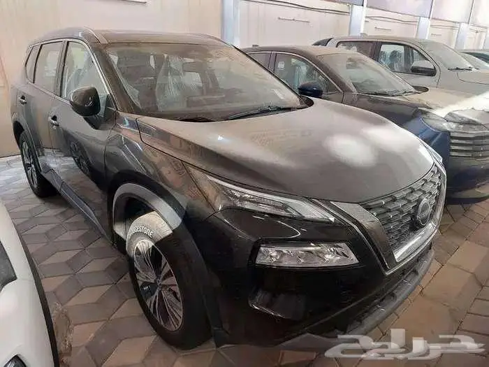 نيسان اكس تريل sv بلس 2025 7 مقاعد دبل بانوراما 13