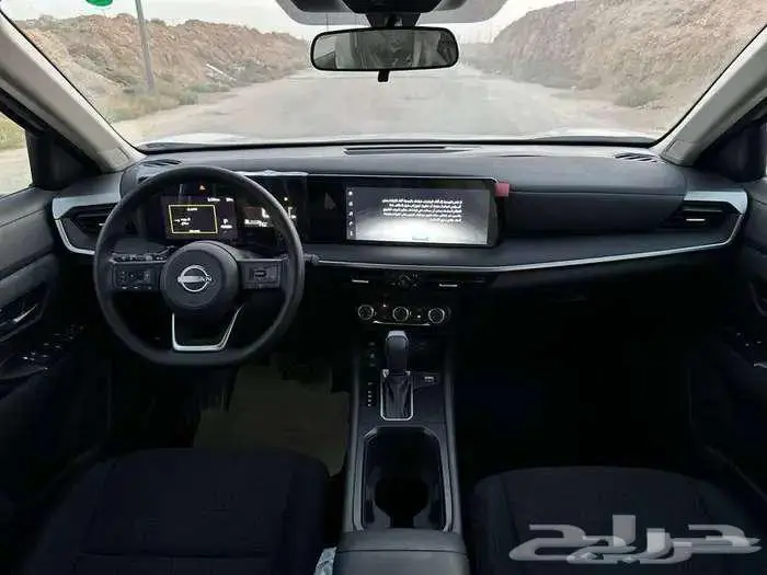 نيسان كيكس 2025 15