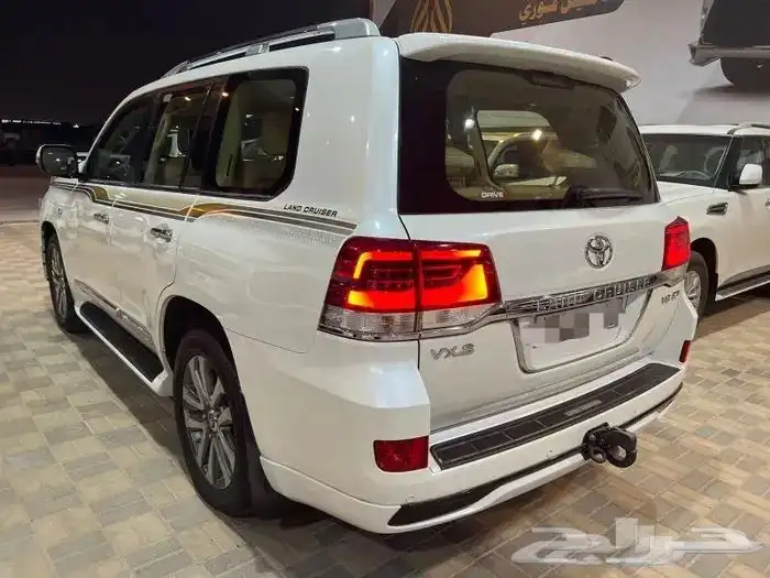 لاندكروزر VXS 2017 5