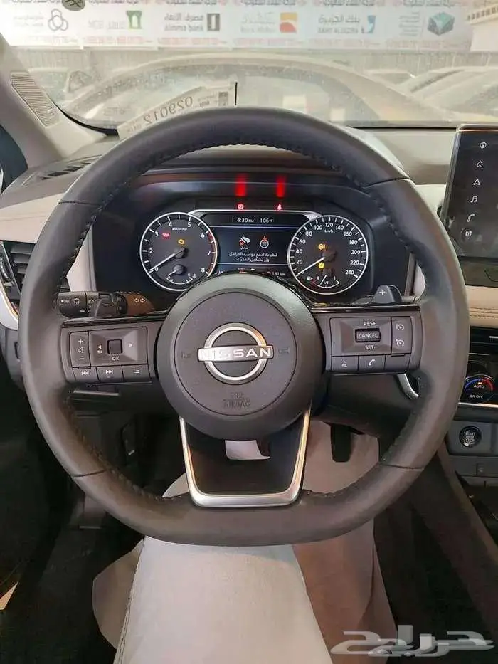 نيسان اكس تريل sv بلس 2025 7 مقاعد دبل بانوراما 5