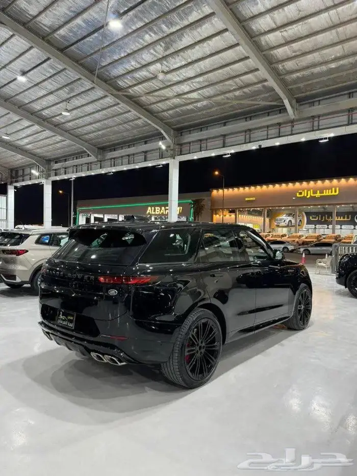 رنج روفر سبورت 2023 V8 First Edition 4