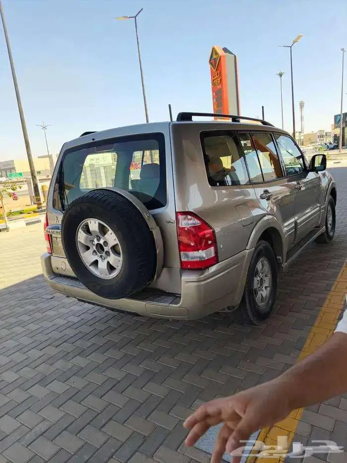 جيب ميتسوبيشي باجيرو تماتيك مفحوص مجدد 3