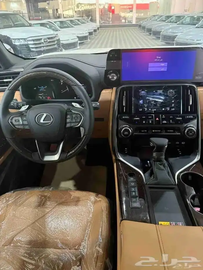 لكزسBB-2025-LX600خليجي بريمي مالك اول شرط ممشى200كيلو 12
