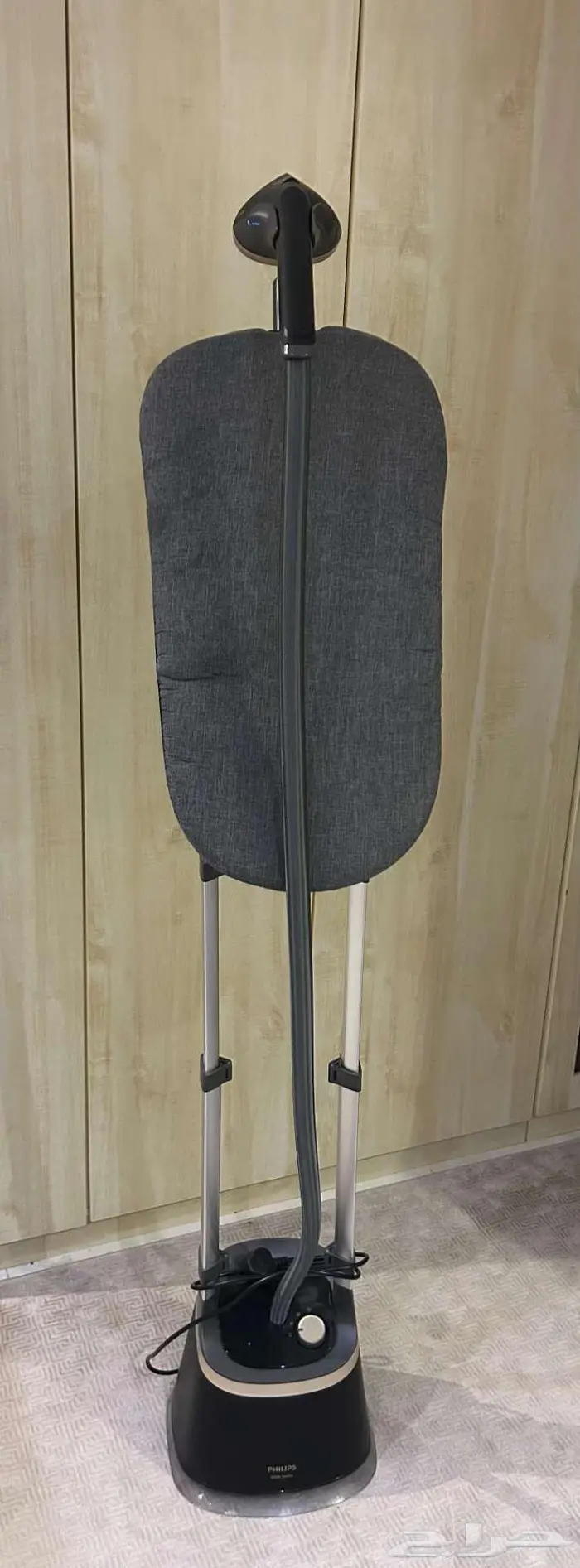 Philips Stand Steamer with Tilting StyleBoard 3000 Series 2