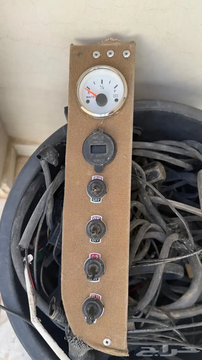طبق لاندكروزر وأغراضه 4