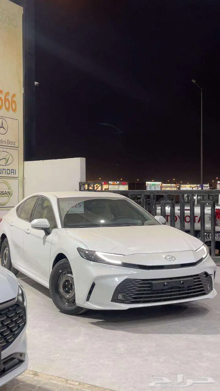 تويوتا كامري استندر 2025 1