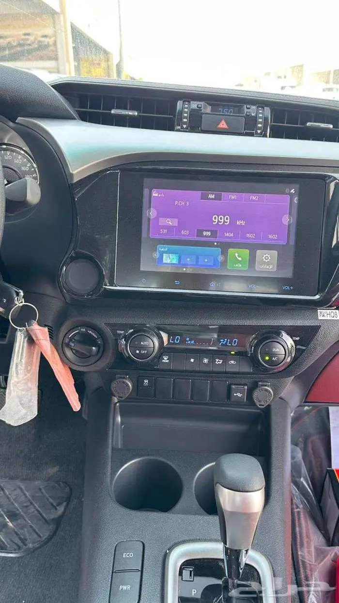 تويوتا هايلوكس 2025 بنزين 10