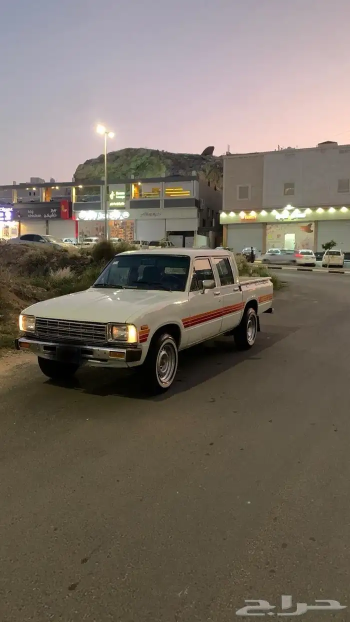 هيلكس 83 0