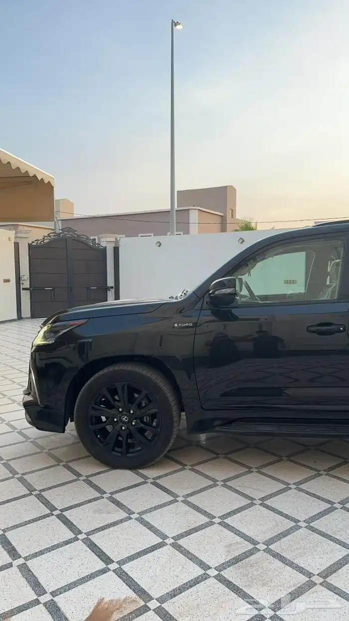 لكزس بلاك اديشن 0