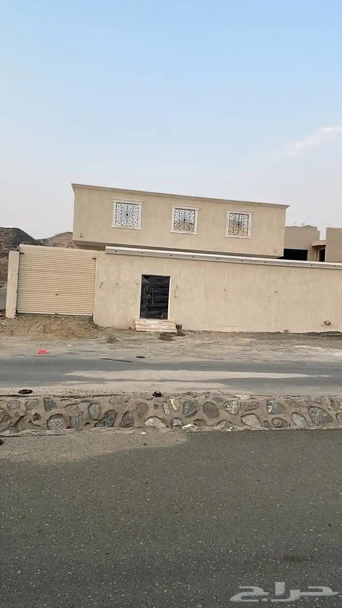 دور للبيع في مخطط ولي العهد 0