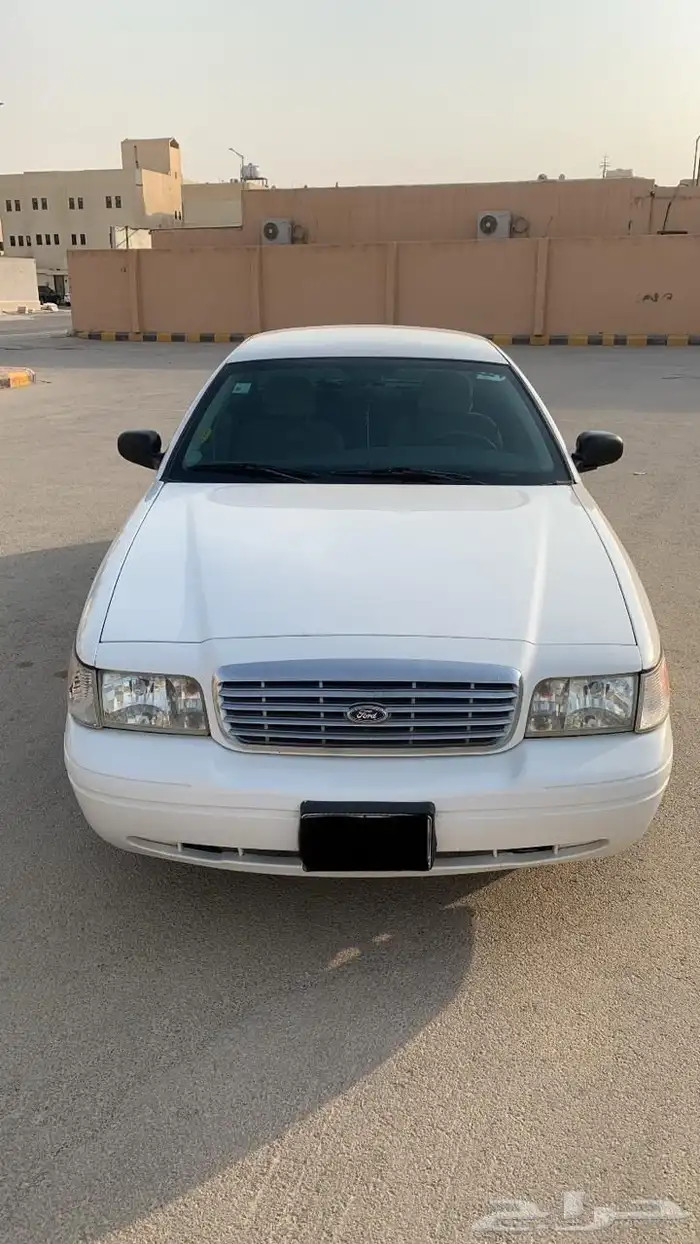 سياره فورد ابيض 11