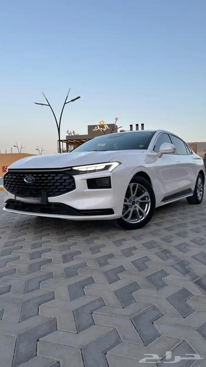 فورد تورس ترند بلس (نص فل) 2023 2