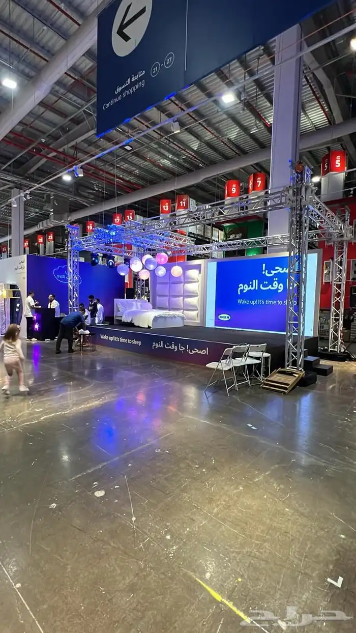 ايجار او بيع شاشات وإضاءات وسماعات جميع انواعها 3