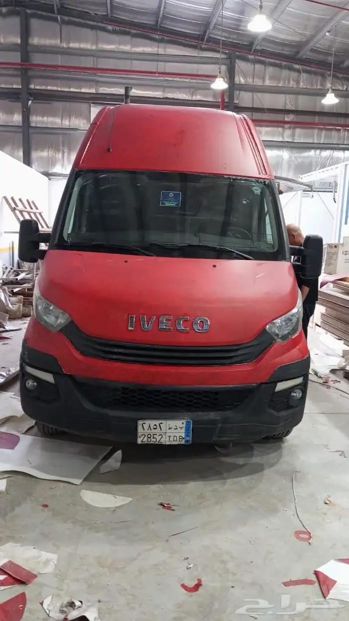 استيكرات وبنرات مشاريع كبيره مواجدين على مدار الساعه 8