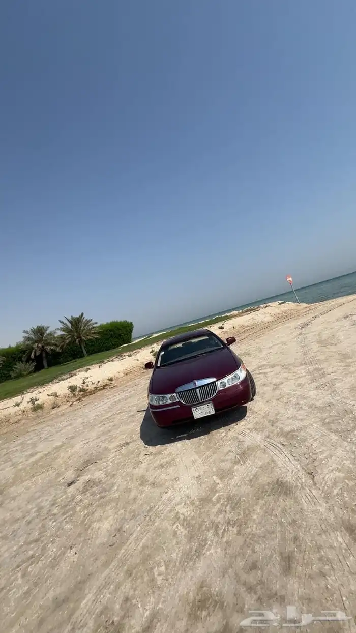 لنكولن تاون كار 1998 53