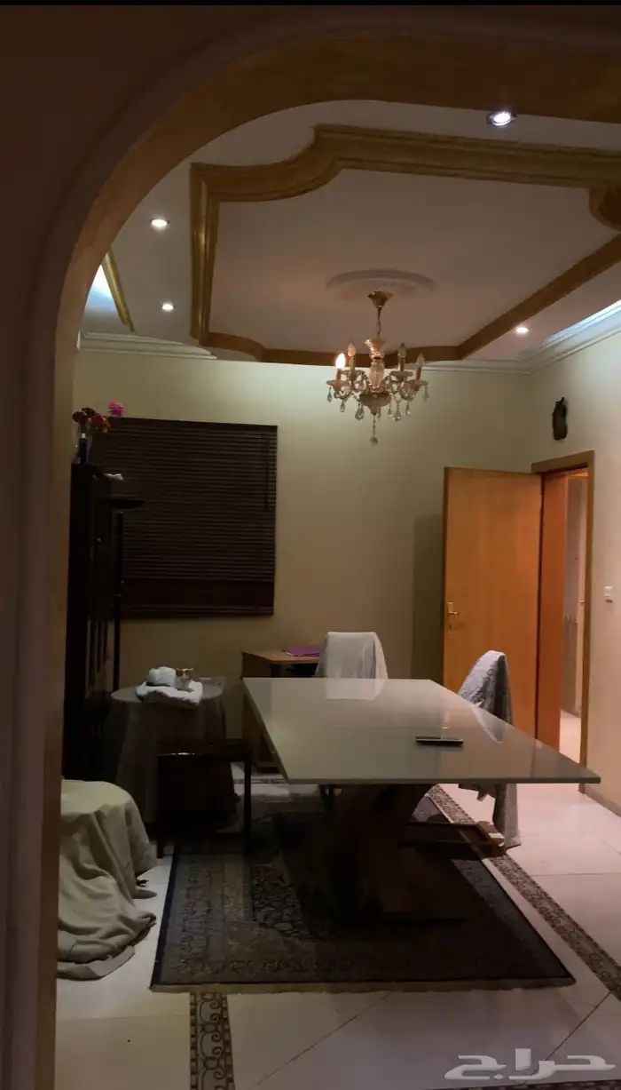 فرصة مميزة   شقة واسعة 173م مع مطبخ إيكيا و7 سبلت 3