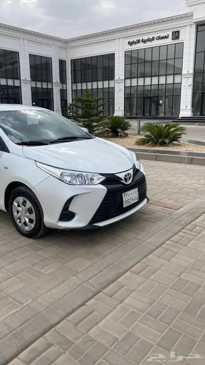 يارس 2021 ابيض وكاله 12