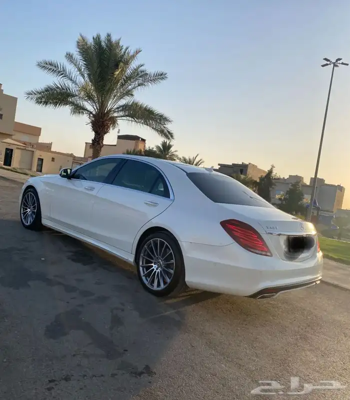 يخت مرسيدس 2014 c400 نظيفة مخزنه 13
