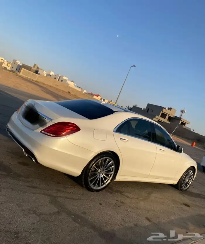 يخت مرسيدس 2014 c400 نظيفة مخزنه 10