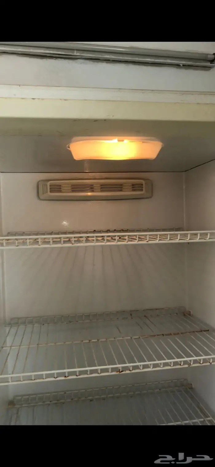 ثلاجه مقاس كبير للبيع 0