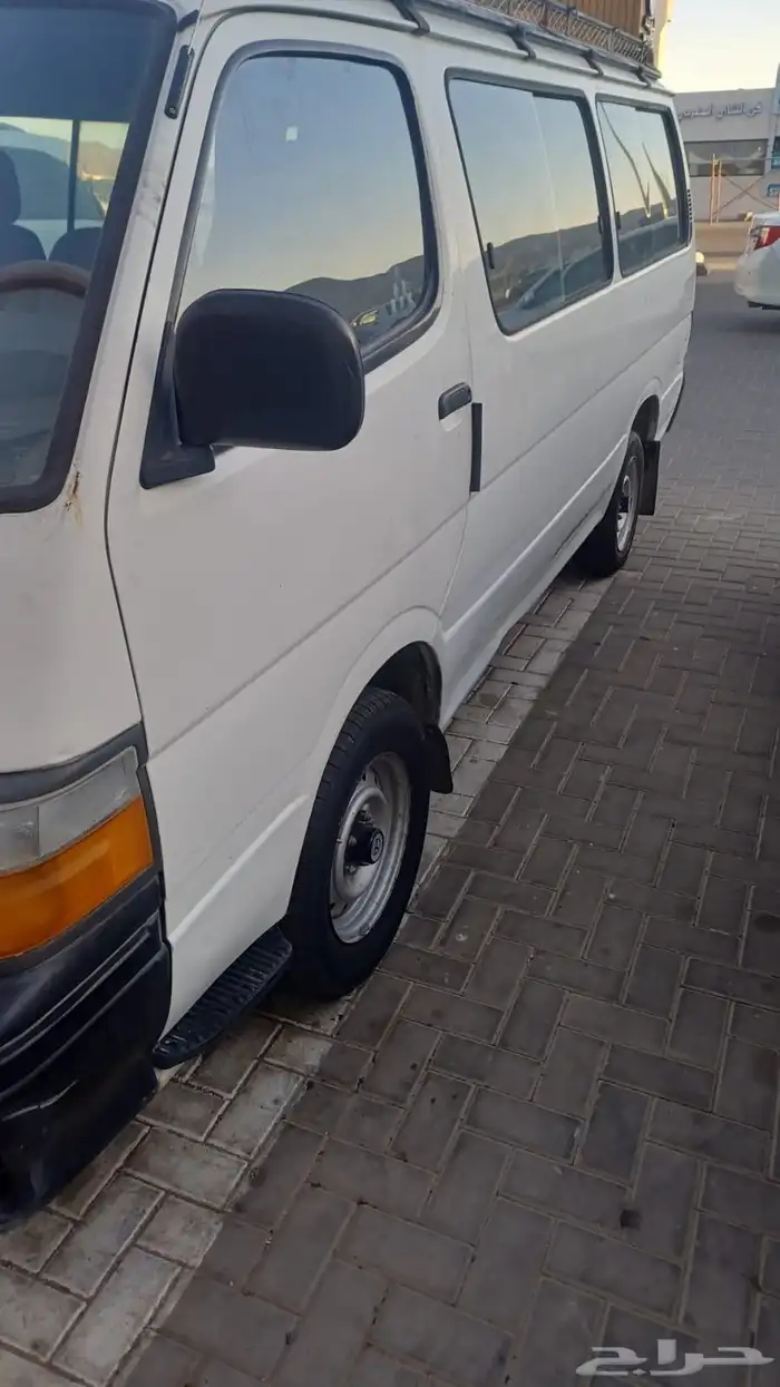 باصين 4