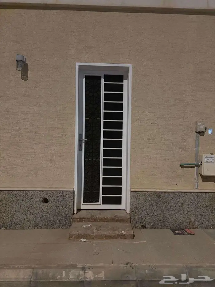 غرفة سائق للإيجار 0