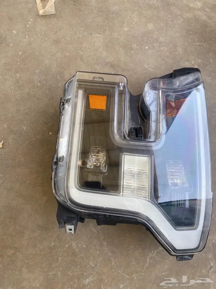 شمعه يسار فورد f150 رابتر 2