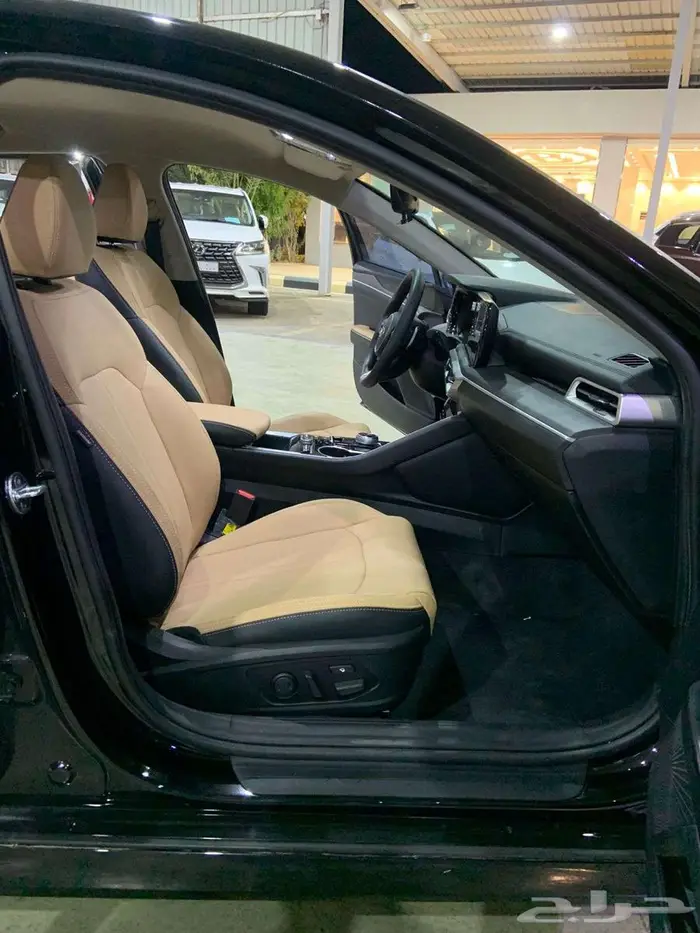 كيا اوبتيما 2021 بنزين  دخول ذكي بصمه مستورد محرك 2.00 .CC 16