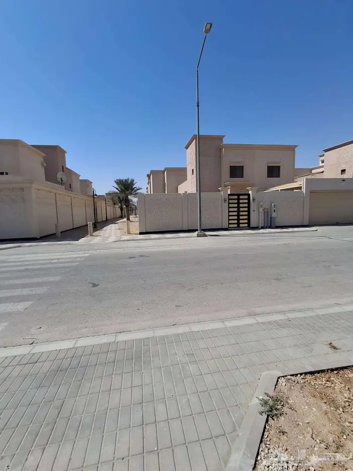 فيلا سكنية للبيع بالمطرفية 0