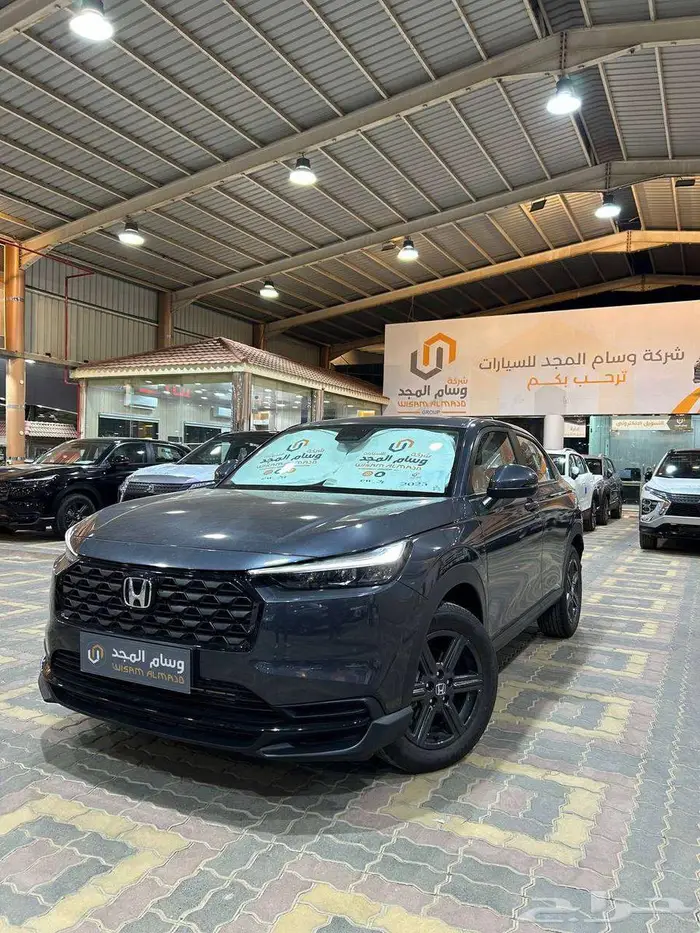 عرض خاص هوندا HRV نص فل موديل 2025 بطاقه جمركيه 1