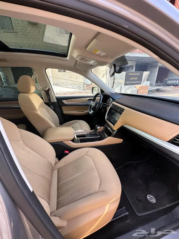 جيب ام جي MG rx8 موديل 2022 9