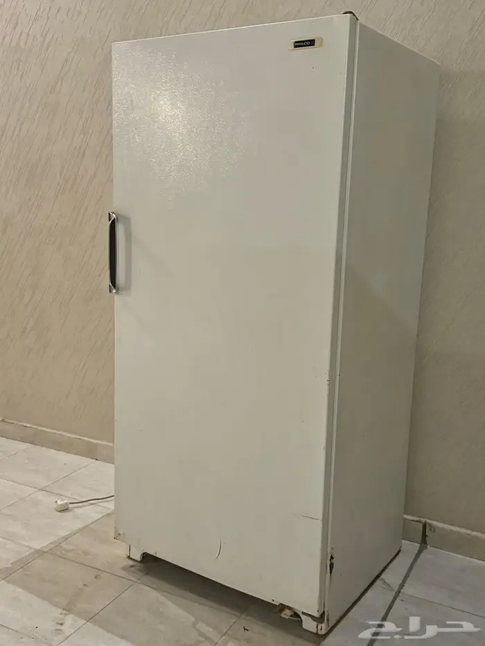 كنب وفريزر ودرج للبيع 1