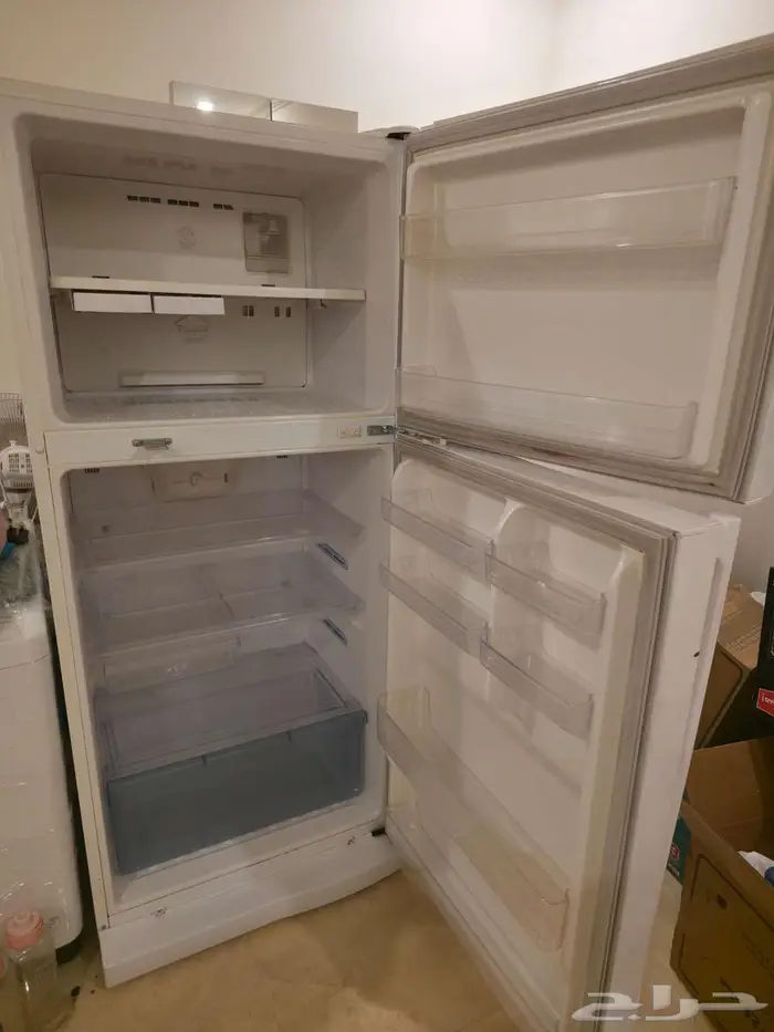 Refrigerator 1