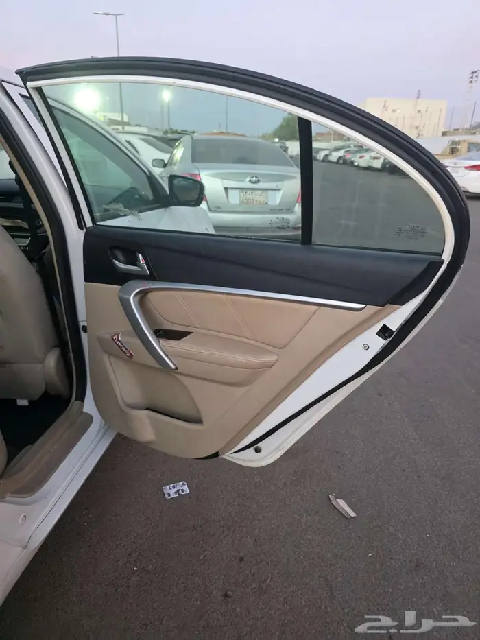 جيلي 2019 اميجراند 23