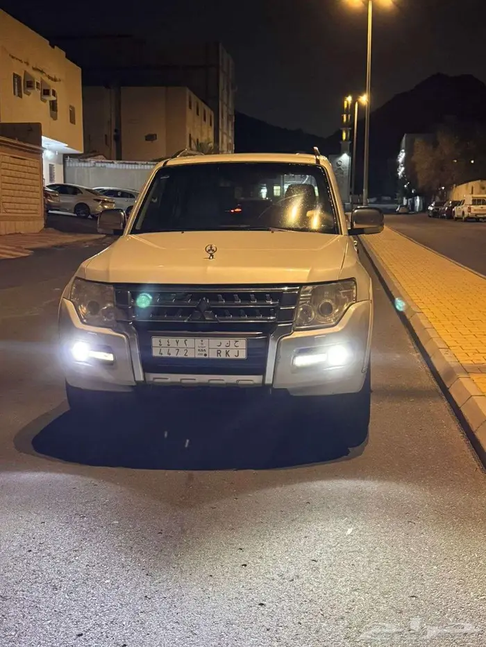 جيب باجيرو 2015 0