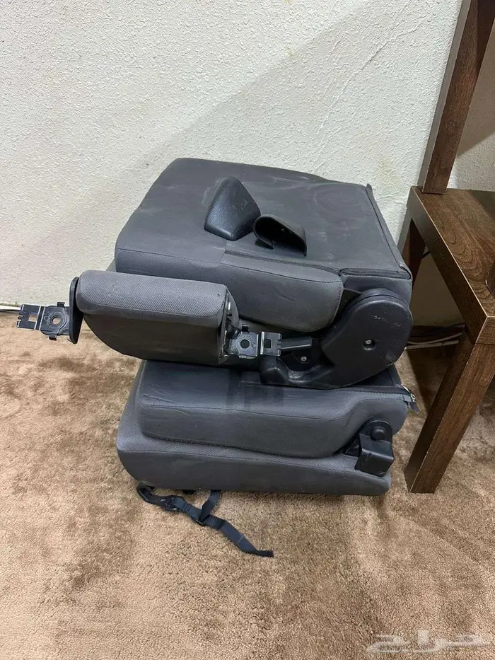 مراتب نيسان باترول صف ثالث 6