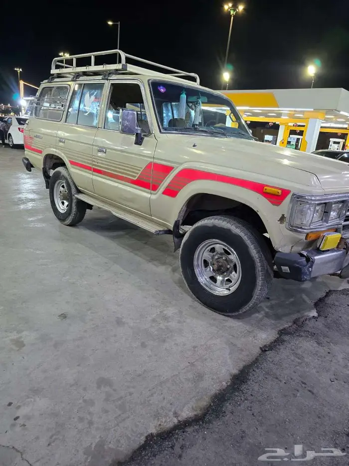 جيب لاندكروزر 1989 11